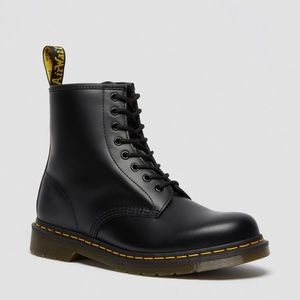 DR. MARTENS 1460 Smooth Leather Lace Up Boots